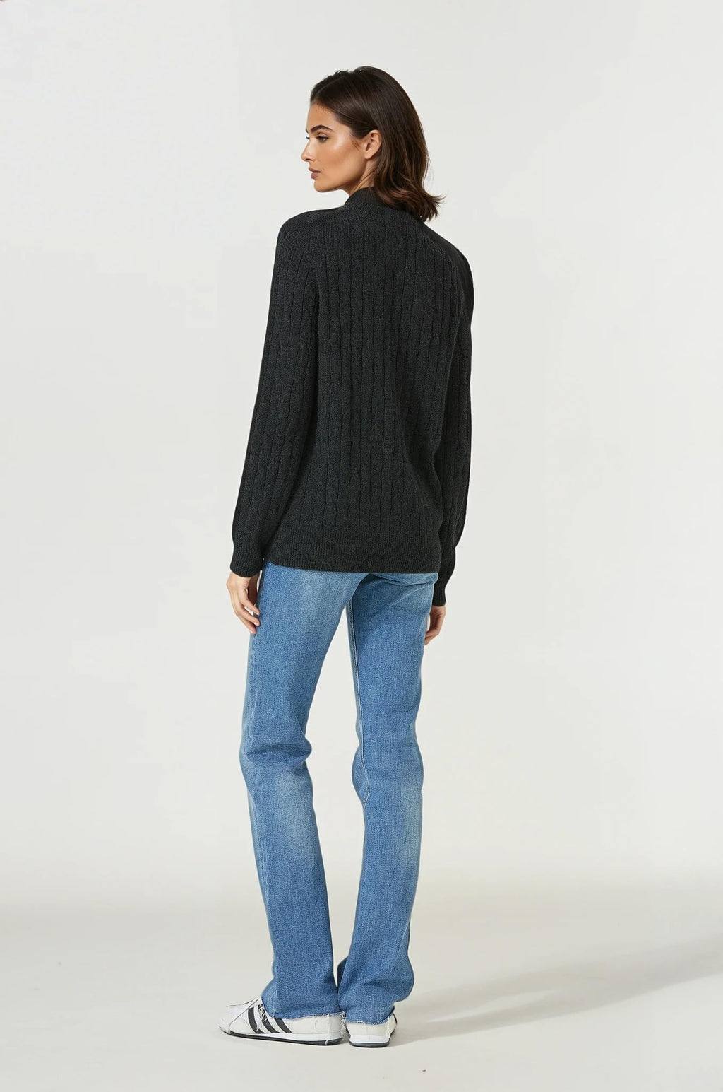 Women’s Cashmere Cable Sweater